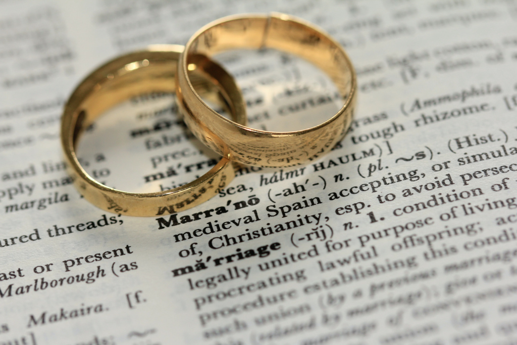 2対の結婚指輪